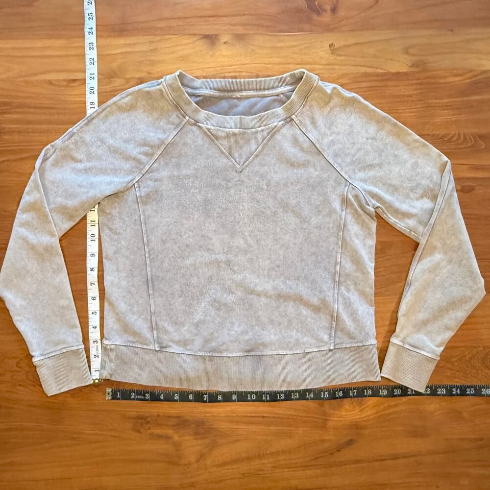 Lululemon Loop Back Crew in Magnum